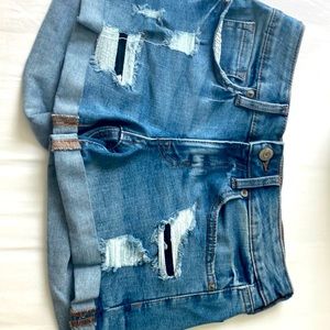 Aero Low Rise Midi-3.5” Size 4 Jean Shorts